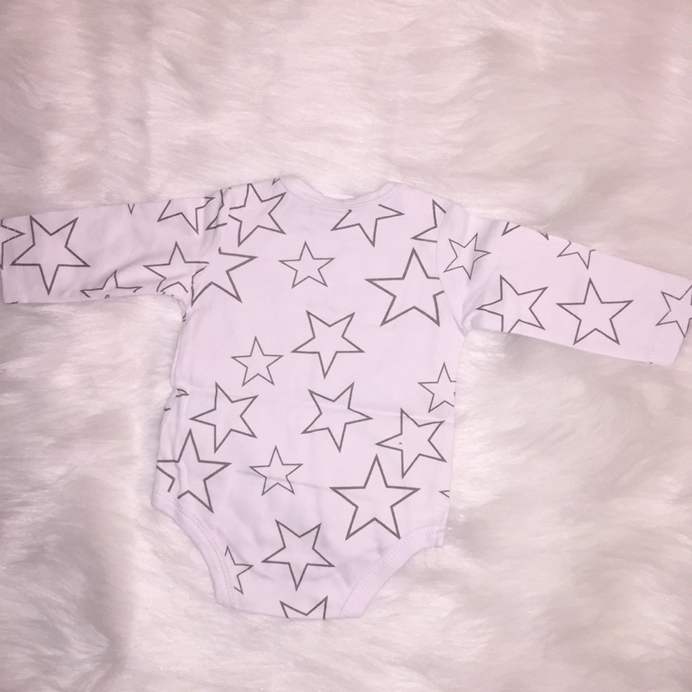 Last One - Newborn Boy 3-Piece Joggers Set (New) - Picture 4 of 8